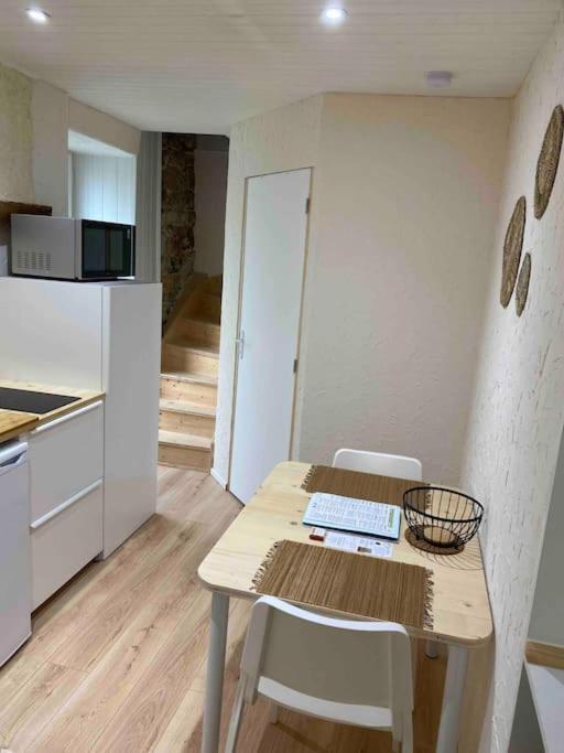 La Maison D Evahlia Creissels Esterno foto